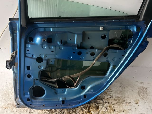 bontott RENAULT SCÉNIC II Jobb hátsó Ajtó (Üres lemez)