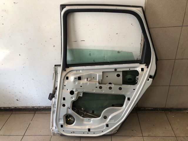 bontott RENAULT SCÉNIC II Jobb hátsó Ajtó (Üres lemez)