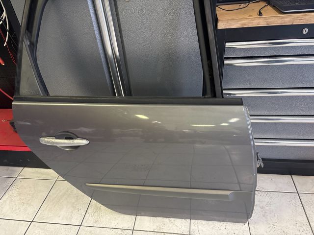 bontott RENAULT SCÉNIC II Jobb hátsó Ajtó (Üres lemez)