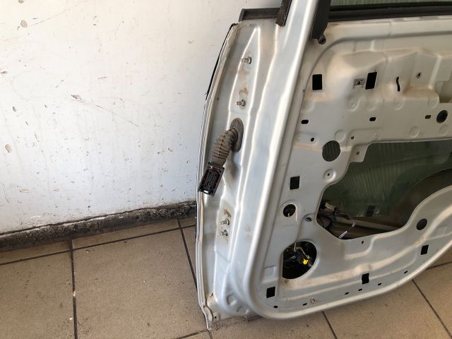 bontott RENAULT SCÉNIC II Jobb hátsó Ajtó (Üres lemez)