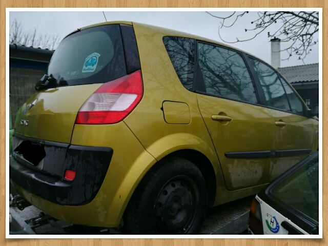 bontott RENAULT SCÉNIC II Jobb hátsó Ajtózár