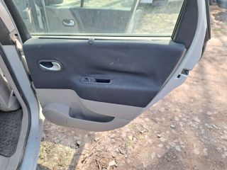 bontott RENAULT SCÉNIC II Jobb hátsó Ajtózár