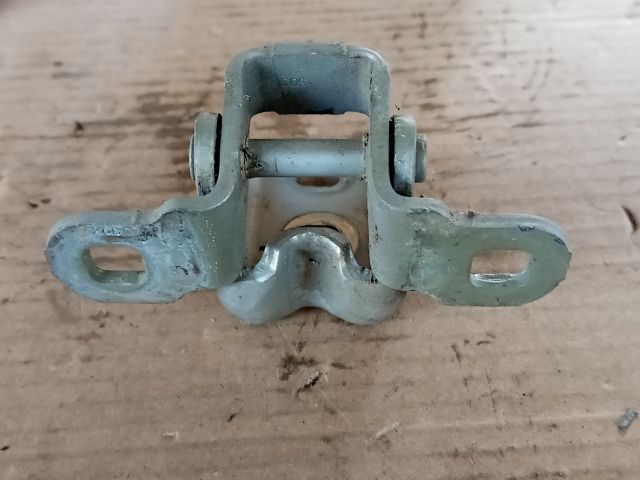 bontott RENAULT SCÉNIC II Jobb hátsó Felső Zsanér