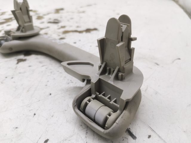 bontott RENAULT SCÉNIC II Jobb hátsó Kapaszkodó (Felső)