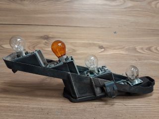 bontott RENAULT SCÉNIC II Jobb Hátsó Lámpa Foglalat