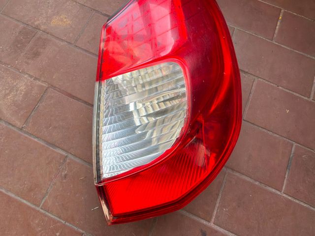 bontott RENAULT SCÉNIC II Jobb Hátsó Lámpa
