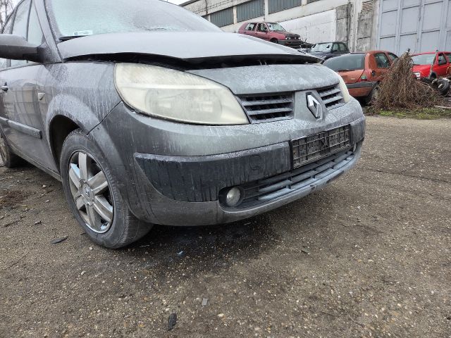 bontott RENAULT SCÉNIC II Jobb Hátsó Lámpa