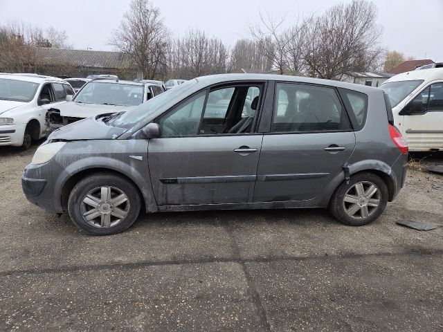 bontott RENAULT SCÉNIC II Jobb Hátsó Lámpa