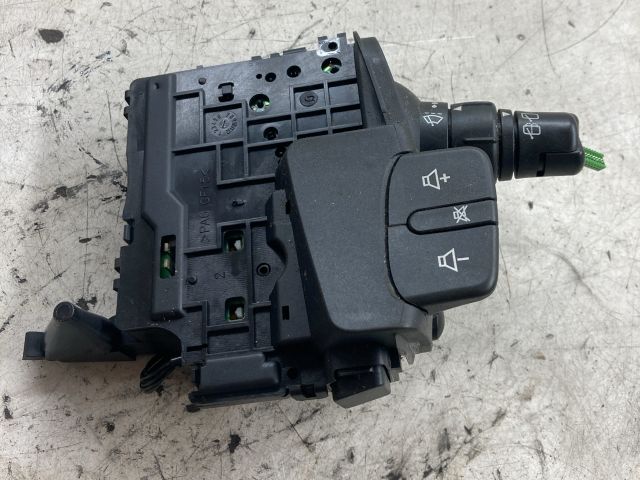 bontott RENAULT SCÉNIC II Jobb Kormánykapcsoló Ablaktörlő