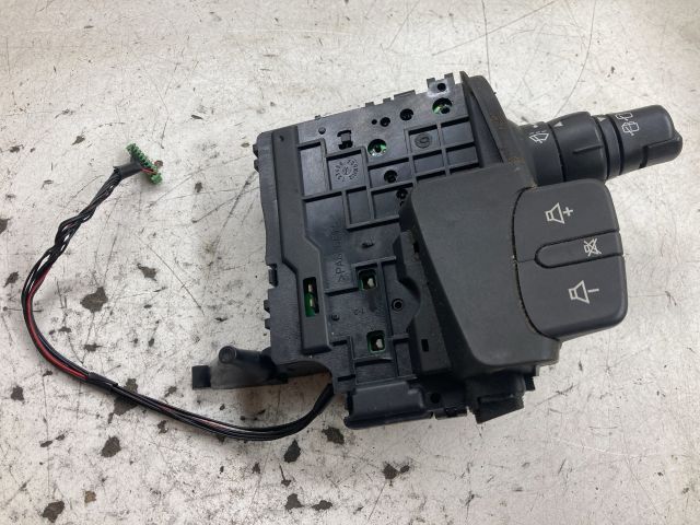 bontott RENAULT SCÉNIC II Jobb Kormánykapcsoló Ablaktörlő