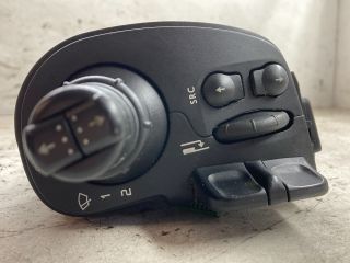 bontott RENAULT SCÉNIC II Jobb Kormánykapcsoló Ablaktörlő