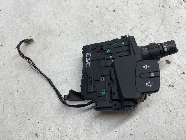 bontott RENAULT SCÉNIC II Jobb Kormánykapcsoló Ablaktörlő