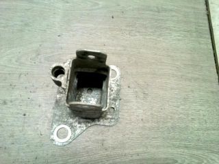 bontott RENAULT SCÉNIC II Jobb Lökhárító Tartó Nyúlványvég