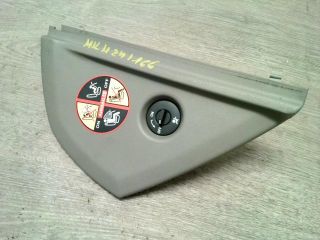 bontott RENAULT SCÉNIC II Jobb Műszerfal Oldalkárpit