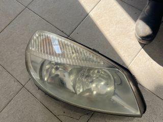 bontott RENAULT SCÉNIC II Jobb Xenon Fényszóró