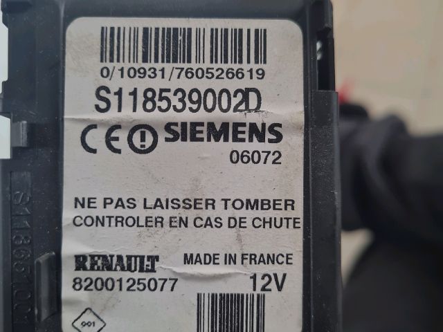 bontott RENAULT SCÉNIC II Kártyaolvasó