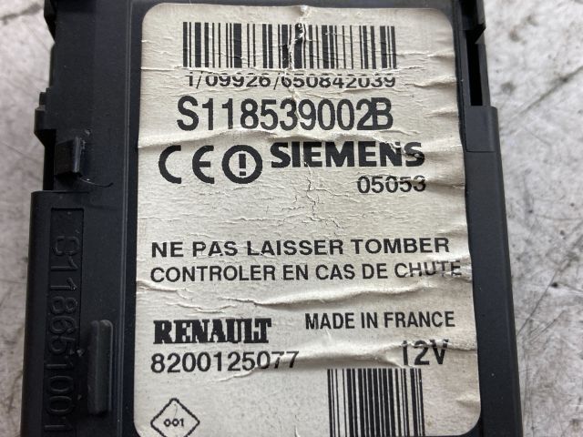 bontott RENAULT SCÉNIC II Kártyaolvasó