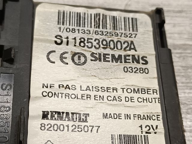 bontott RENAULT SCÉNIC II Kártyaolvasó