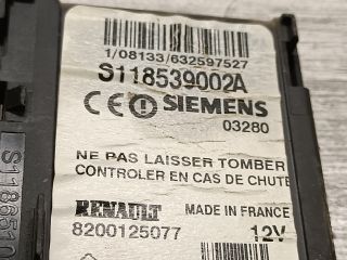 bontott RENAULT SCÉNIC II Kártyaolvasó