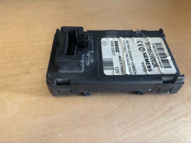 bontott RENAULT SCÉNIC II Kártyaolvasó