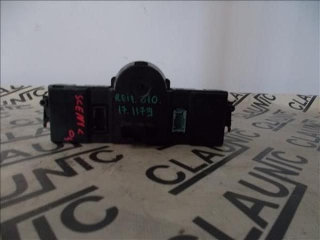 bontott RENAULT SCÉNIC II Klíma Kapcsoló