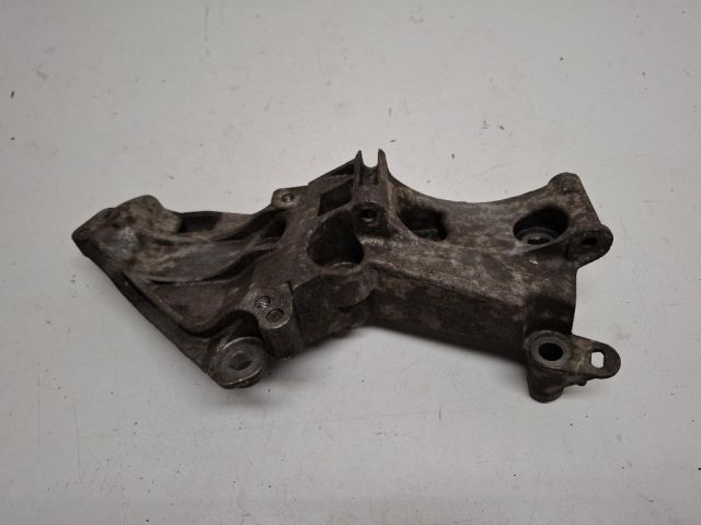 bontott RENAULT SCÉNIC II Klímakompresszor Tartó Bak