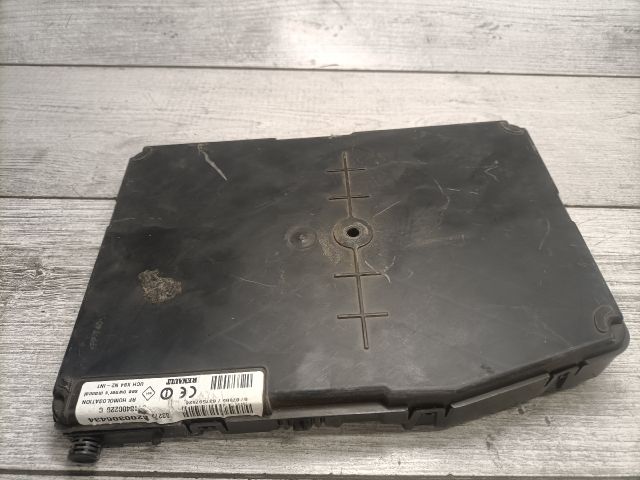 bontott RENAULT SCÉNIC II Komfort Elektronika