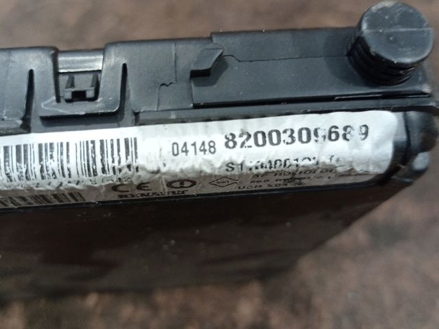 bontott RENAULT SCÉNIC II Komfort Elektronika