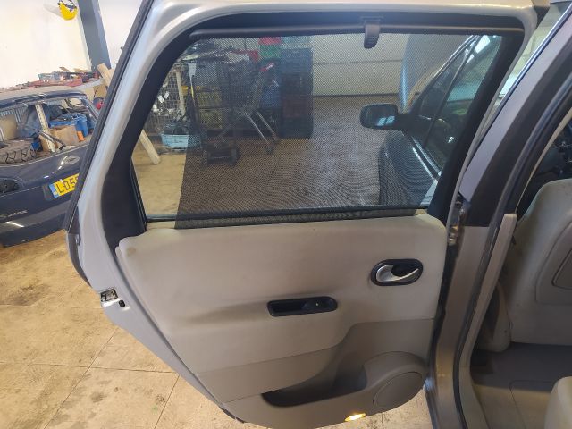 bontott RENAULT SCÉNIC II Komplett Kormánykapcsoló (Bajuszkapcsoló)