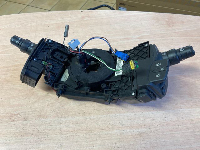 bontott RENAULT SCÉNIC II Komplett Kormánykapcsoló (Bajuszkapcsoló)