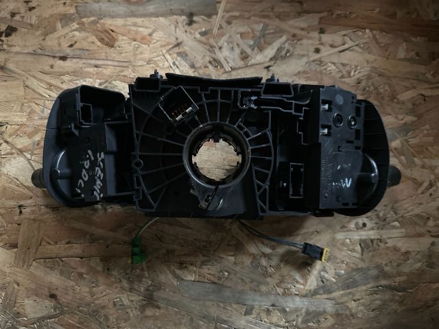 bontott RENAULT SCÉNIC II Komplett Kormánykapcsoló (Bajuszkapcsoló)