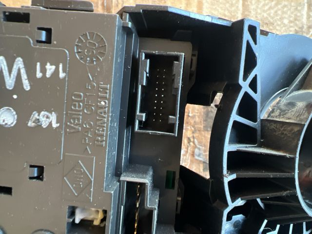 bontott RENAULT SCÉNIC II Komplett Kormánykapcsoló (Bajuszkapcsoló)