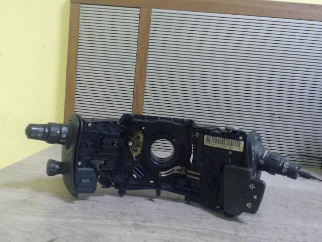 bontott RENAULT SCÉNIC II Komplett Kormánykapcsoló (Bajuszkapcsoló)
