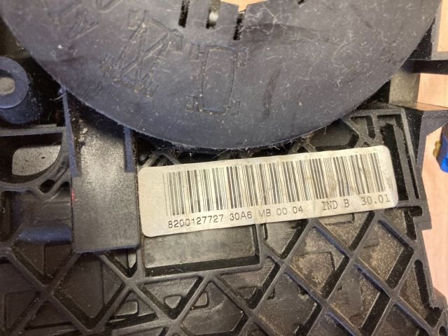 bontott RENAULT SCÉNIC II Komplett Kormánykapcsoló (Bajuszkapcsoló)