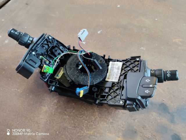 bontott RENAULT SCÉNIC II Komplett Kormánykapcsoló (Bajuszkapcsoló)