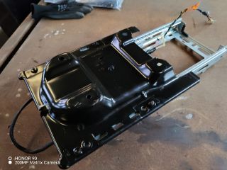 bontott RENAULT SCÉNIC II Könyöklő Tartó Konzol