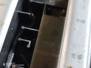 bontott RENAULT SCÉNIC II Könyöklő Tartó Konzol