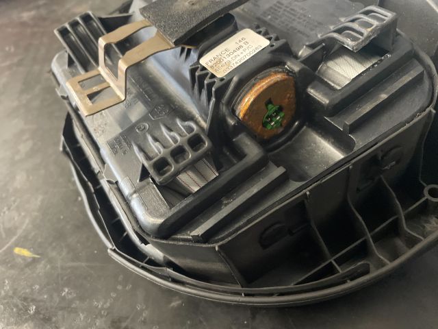 bontott RENAULT SCÉNIC II Kormánylégzsák