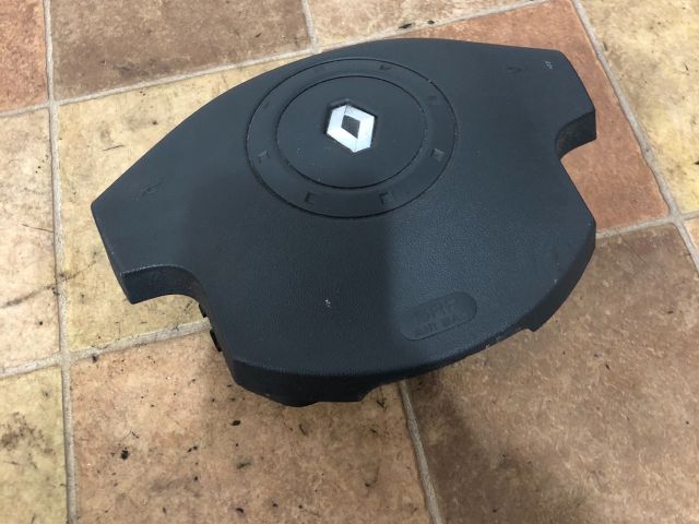 bontott RENAULT SCÉNIC II Kormánylégzsák