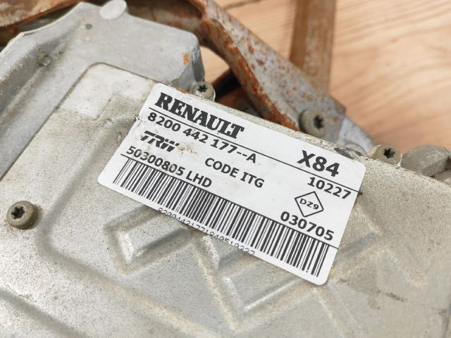 bontott RENAULT SCÉNIC II Kormányoszlop