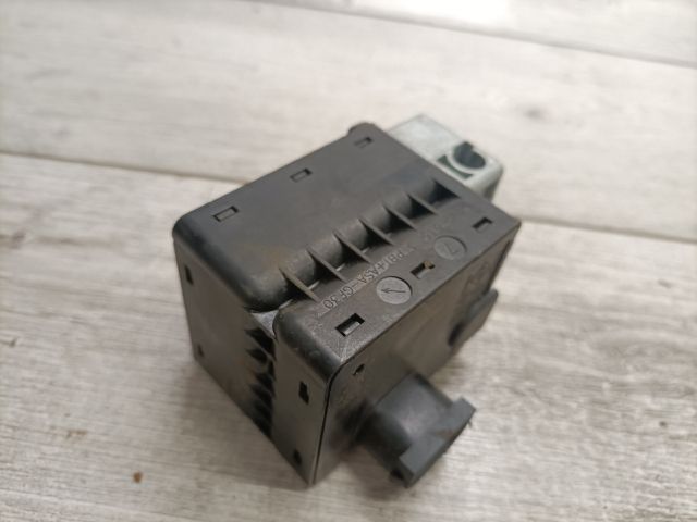 bontott RENAULT SCÉNIC II Kormányzár (Elektromos)