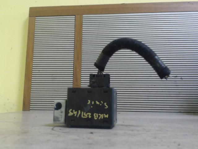 bontott RENAULT SCÉNIC II Kormányzár (Elektromos)