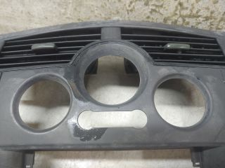 bontott RENAULT SCÉNIC II Középkonzol Keret