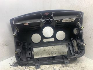 bontott RENAULT SCÉNIC II Középkonzol Keret