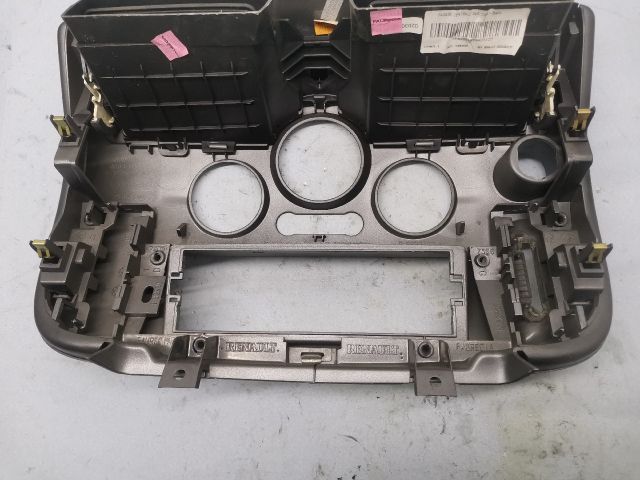 bontott RENAULT SCÉNIC II Középkonzol Keret