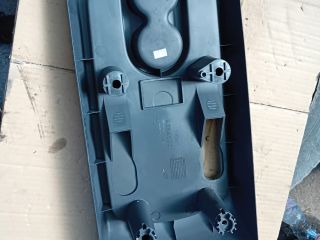 bontott RENAULT SCÉNIC II Középkonzol Keret