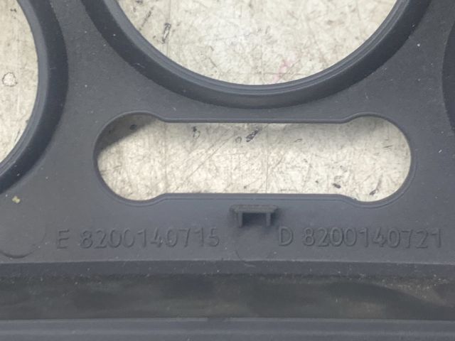 bontott RENAULT SCÉNIC II Középkonzol Keret