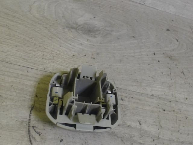 bontott RENAULT SCÉNIC II Középső Napellenző