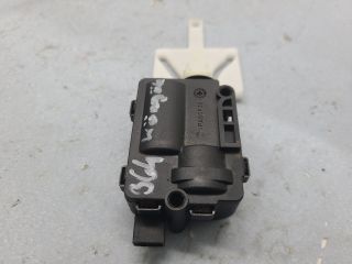 bontott RENAULT SCÉNIC II Központizár Motor Tankajtó