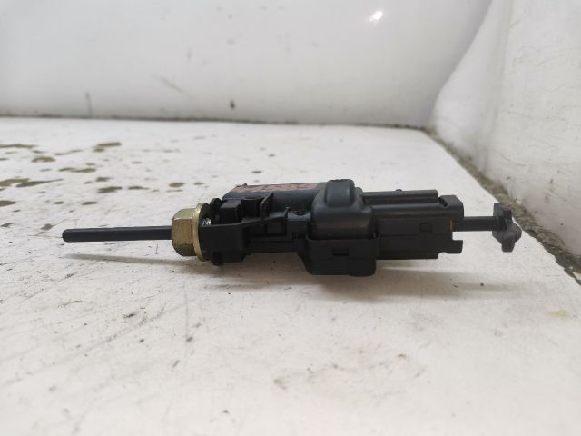 bontott RENAULT SCÉNIC II Központizár Motor Tankajtó